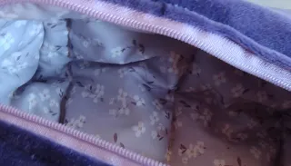 Neceser acolchado de terciopelo morado