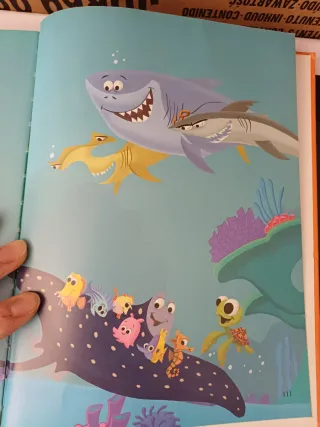 Libro buscando a nemo