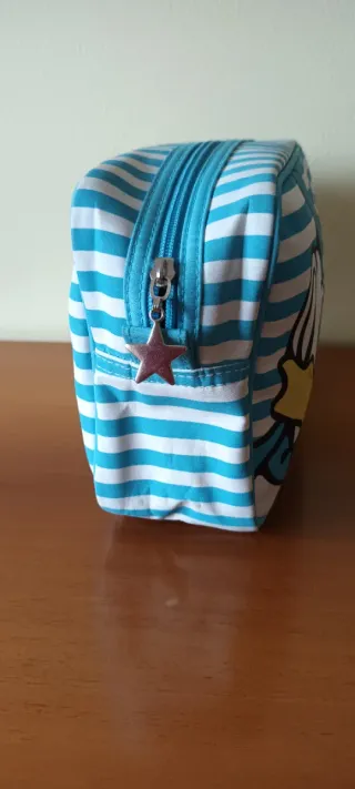 Beauty case "Paperino" Oysho