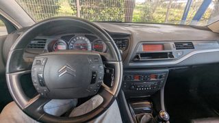 Citroen C5 2008 ITV pasada y Motor Perfecto