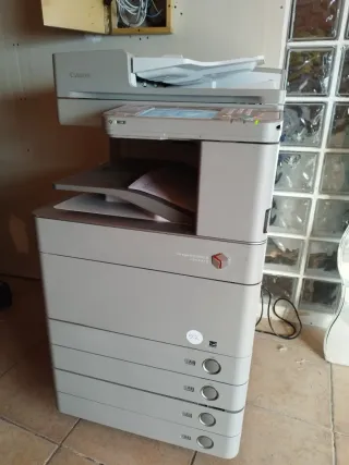Impresora Multifunción Canon imageRUNNER ADVANCE