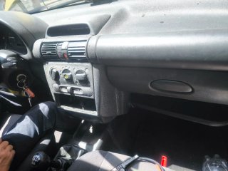 Leer bien todo No rebajo mas Urge Opel Corsa 1998