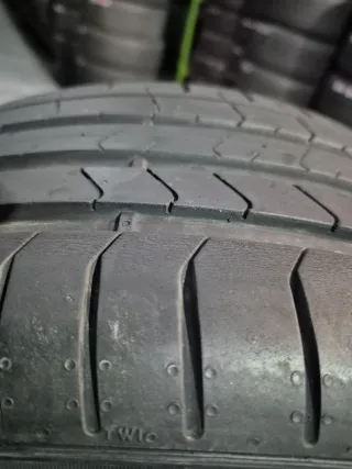 Neumáticos 215/40 R18