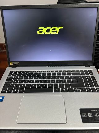 Acer Aspire Go 15 - Como nueva, con caja