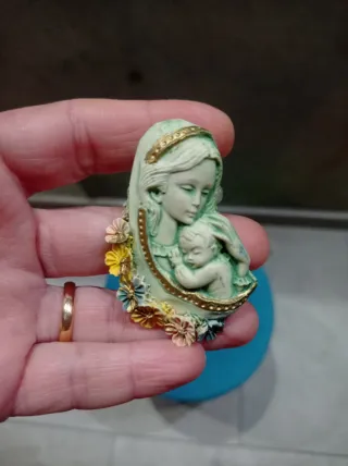 Piccola statua vintage Madonna e Bambino