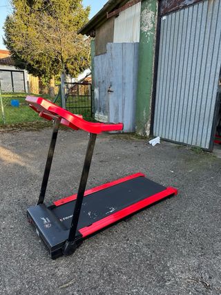 Cinta de Correr y Andar Deluxe Fitness