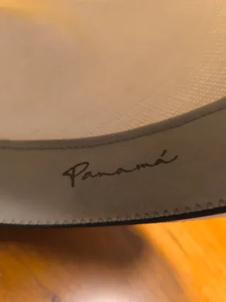 Sombrero Panamá Beige con Banda Negra