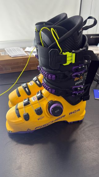 Botas de Esquí Fischer RC4 Pro con dos dias de uso