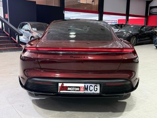 Porsche Taycan 4S 390 kW (530 CV)