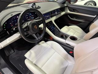 Porsche Taycan 4S 390 kW (530 CV)