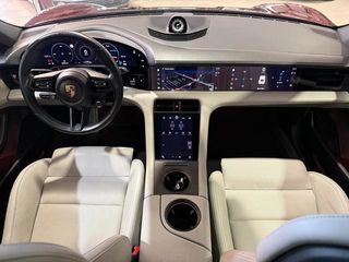 Porsche Taycan 4S 390 kW (530 CV)