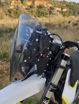 Torre Navegación KTM 690 / Husqvarna 701