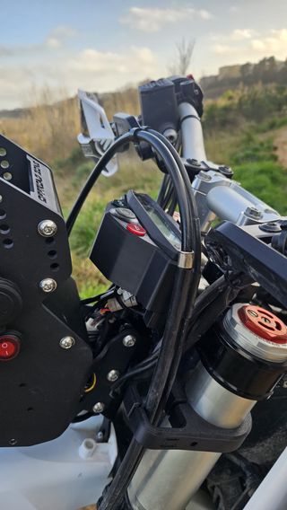 Torre Navegación KTM 690 / Husqvarna 701