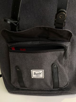 Mochila Herschel Little America Gris