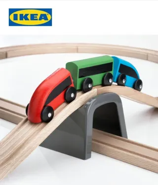 Tren de madera IKEA