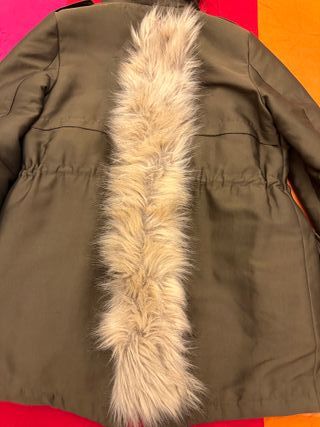 Parka verde militar Pimkie