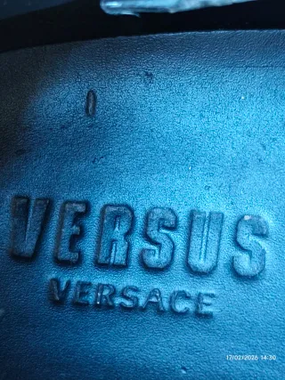 Bambas Zapatillas Versace Versus piel natural león