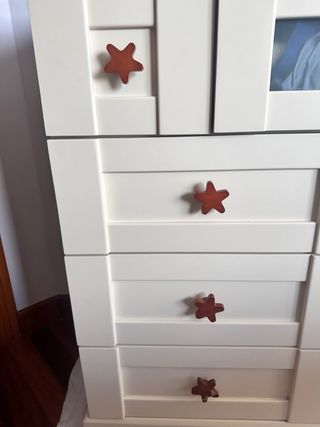 Cómoda dormitorio de Roble lacado