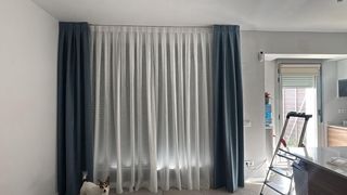 Cortinas Negras y Blancas (6 meses uso)