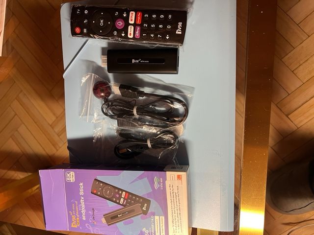 Tiv98 Android TV Stick 8K UltraHD