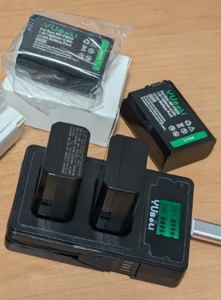 Sony A6300 + Objetivo SELP1650 (poco uso)