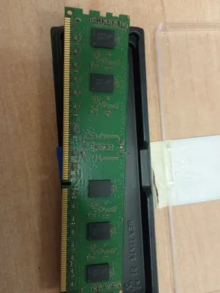 Memoria RAM Micron 2GB PC3L-10600R