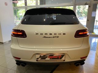 Porsche Macan GTS 2017