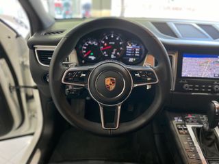 Porsche Macan GTS 2017