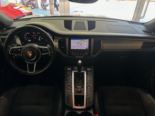 Porsche Macan GTS 2017