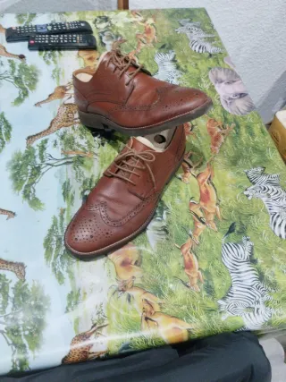 Zapatos de vestir marrones para hombre