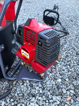 Tagliasiepe spalleggiato Efco 8405 HT