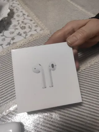 Custodia AirPods Apple Bianca