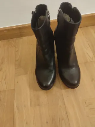 Botas Unisa Piel Talla 39