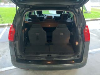 Peugeot 5008 2013   2.0hdi  150cv 7 plaz