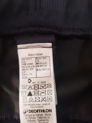 Pantalón chándal azul con cremallera