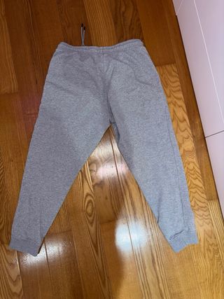 Pantalón Chandal Nike Gris