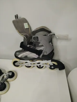 Patines niño seminuevos talla 38