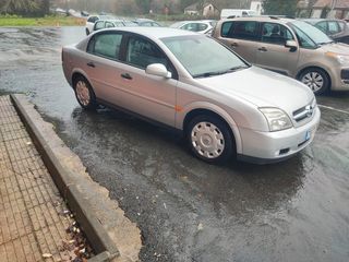 Opel Vectra 2003 2.2 DTI