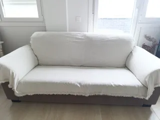 Sofá 3 plazas beige o marrón