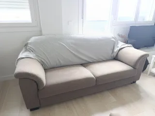 Sofá 3 plazas beige o marrón