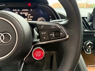 Audi R8 Audi R8 Spyder V10 FSI perform. 419kW RWD S tr.