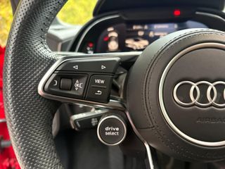 Audi R8 Audi R8 Spyder V10 FSI perform. 419kW RWD S tr.