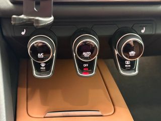 Audi R8 Audi R8 Spyder V10 FSI perform. 419kW RWD S tr.