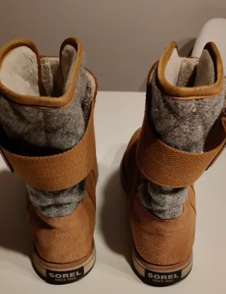 Botas Sorel Talla 39 Marrón y Gris