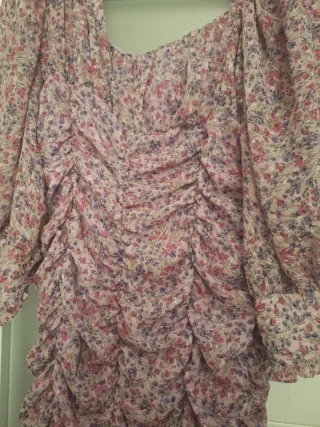 Vestido floral rosa y morado