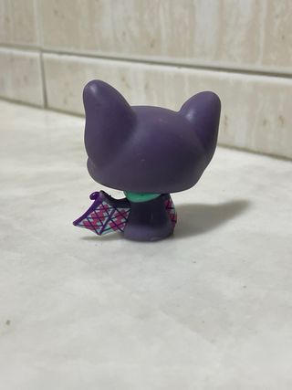 Littlest Pet Shop Punkiest Bat Punky Vampire Bat