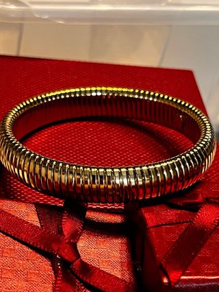 Pulsera Dorada Flexible Estilo Serpiente