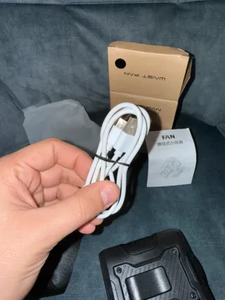 Powerbank con luce e ventilatore