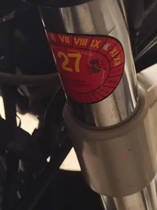 Royal Enfield Interceptor 650 Negra/Plata