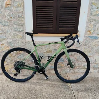 Bicicleta Gravel Cube Nuroad C: 62 SLX